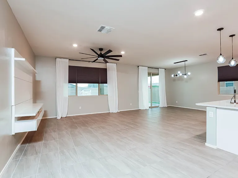 12259 N Sutter Dr — Photo 3