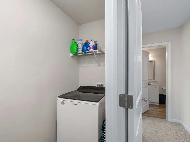 900 Curlew Cir — Photo 38