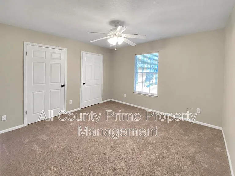 10825 Royal Magnolia Dr — Photo 13