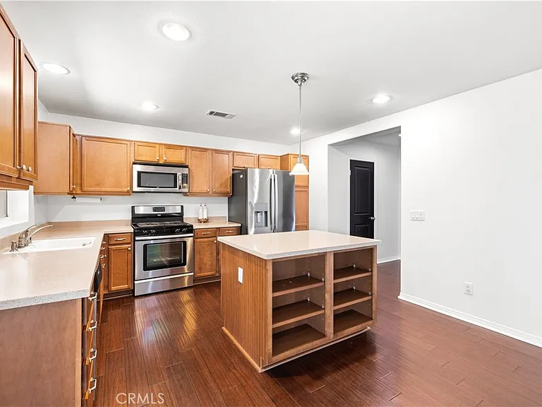 43023 Artesia Ct — Photo 4