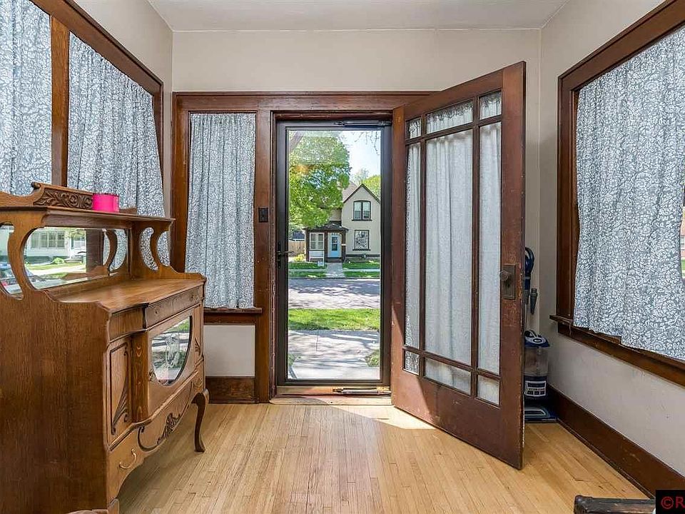 636 Park Ave, North Mankato, MN 56003 Zillow
