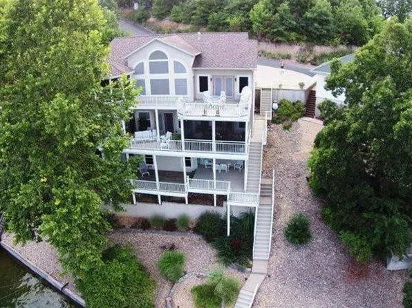 150 Cub Cove Point, Camdenton, MO 65020