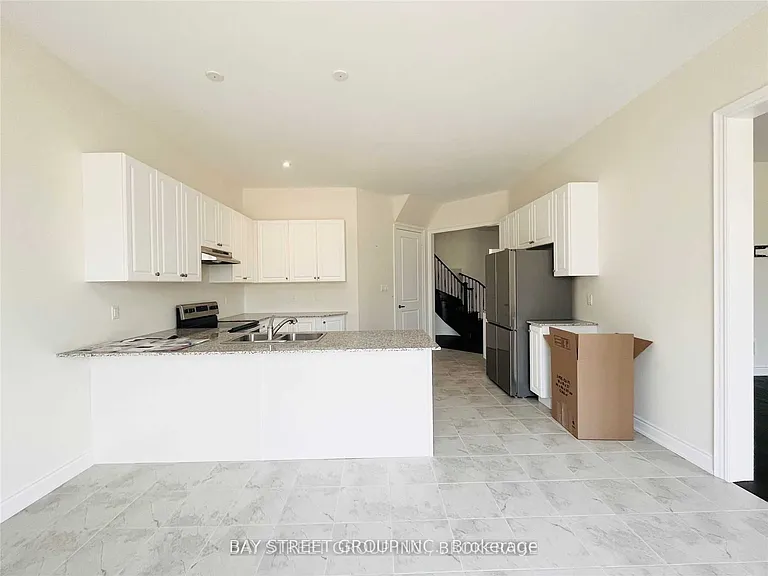 83 Muirfield Dr — Photo 12