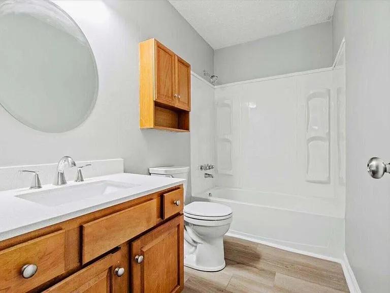 3500 Warwick Dr #27 — Photo 14
