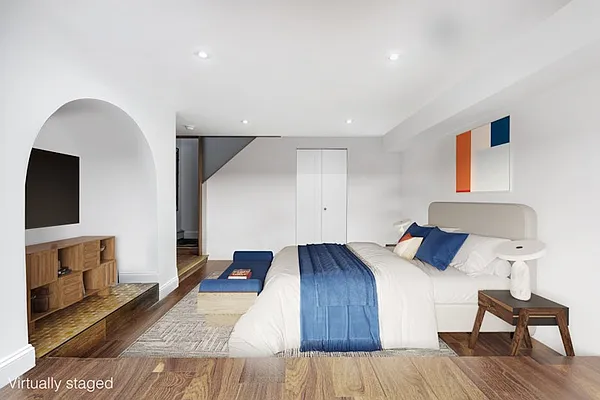 Sold by Brown Harris Stevens | media 20