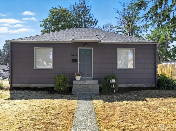 6646 S Clement Avenue, Tacoma, WA 98409