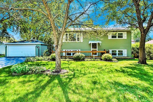 1st image of 21973 W Sarah Dr