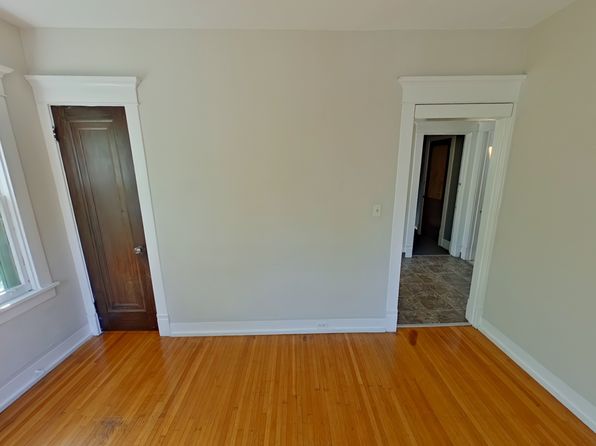 373 Elmwood Ave APT 6