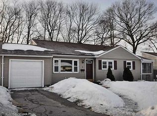 74 Glenbrook Rd, Warwick, RI 02889