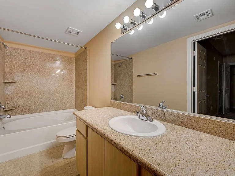8000 W Badura Ave #2082 — Photo 31
