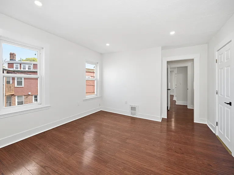 117 Quincy St #2 — Photo 7