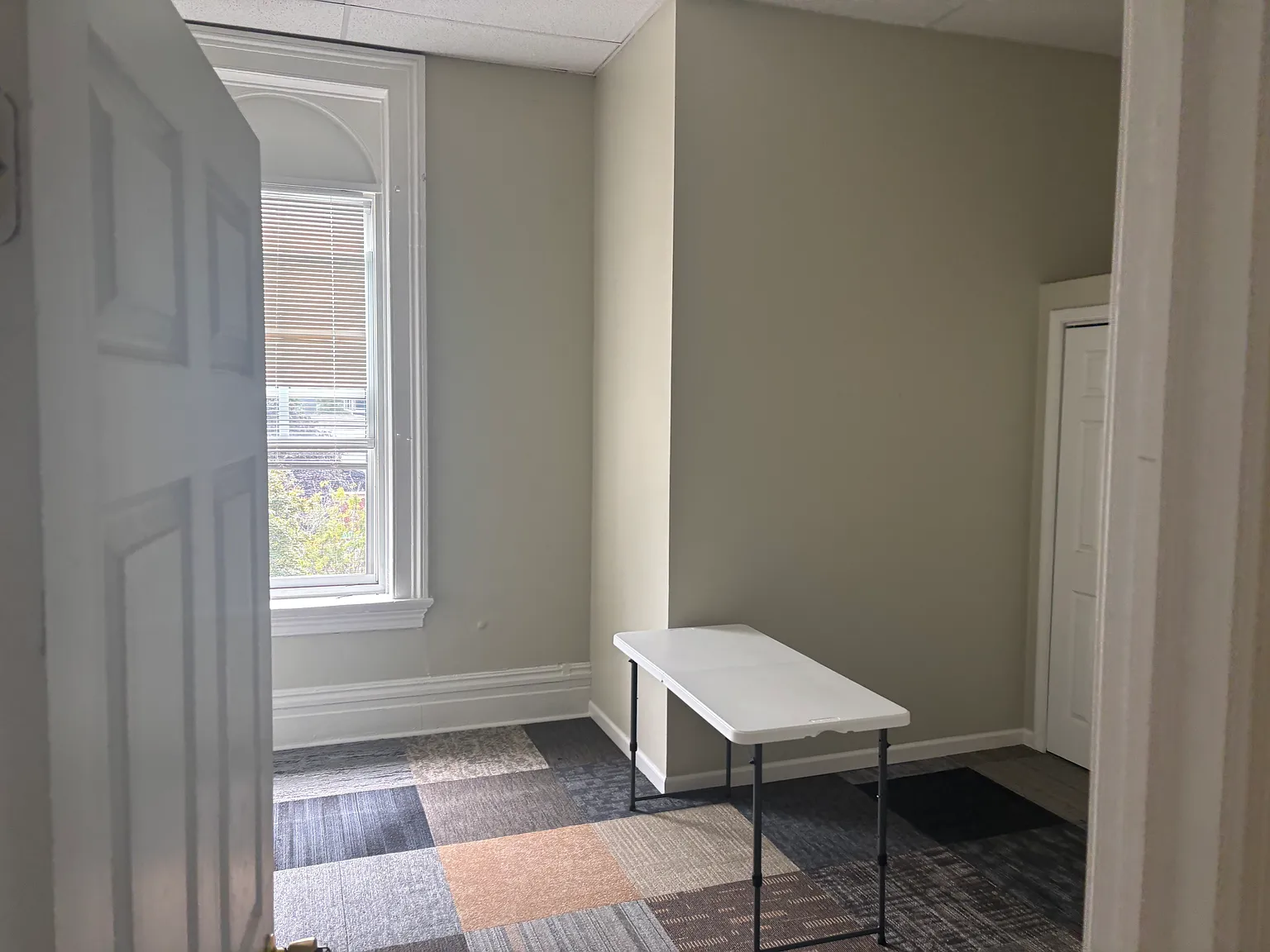 16 N Park Row — Photo 4