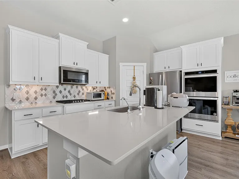 3522 Gore Creek Dr — Photo 25
