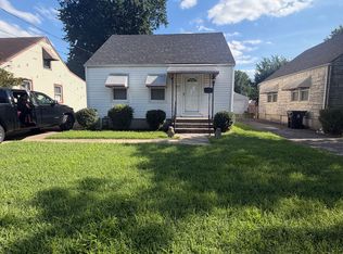 1104 Hathaway Ave, Louisville, KY 40215