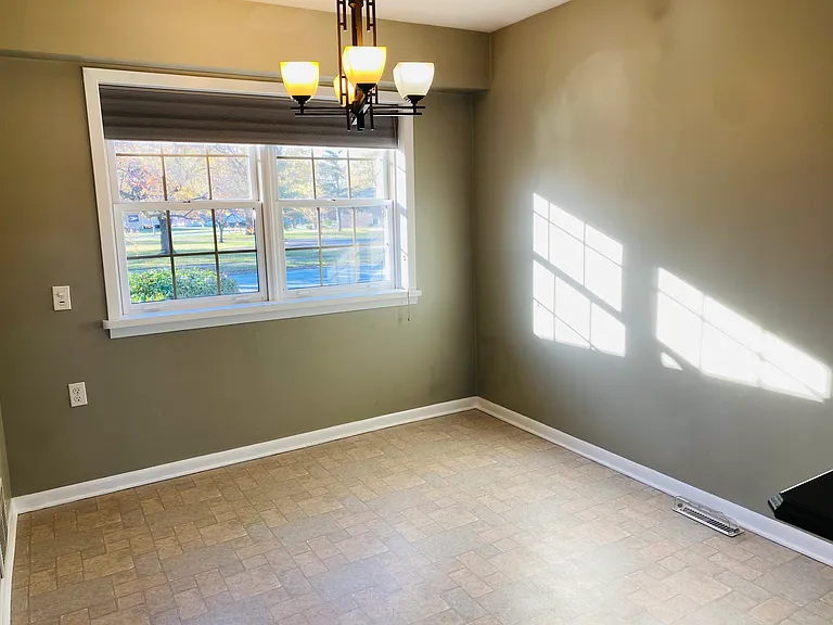 8837 Manor Ave — Photo 7