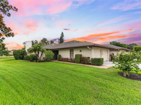 3766 Ballantrae Dr, Sarasota, FL 34238