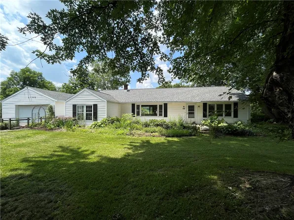 2798 County Road 6, Geneva, NY 14456
