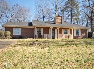 5086 Oakdale Dr, Douglasville, GA 30135