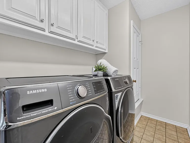 909 San Saba Dr — Photo 11