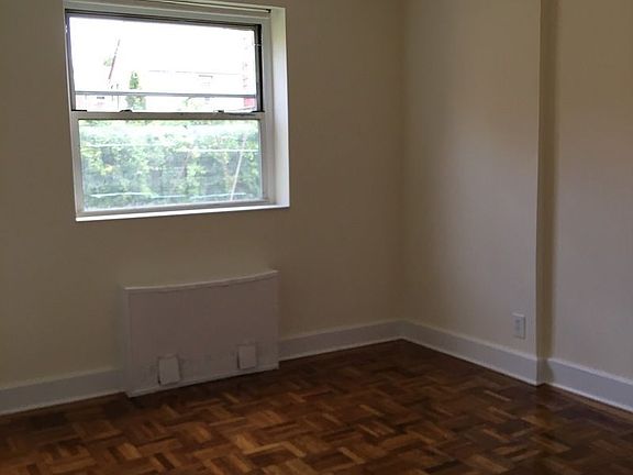 4th image of 19211 42nd Ave APT 3