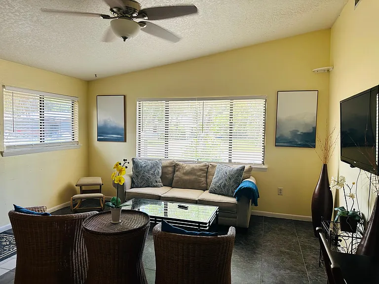 1003 Bernice Rd #A — Photo 11