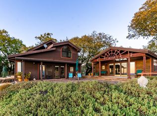 7130 Black Bart Trl, Redwood Valley, CA 95470