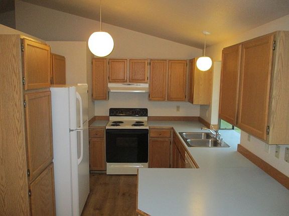 3rd image of 6204 24th St NW