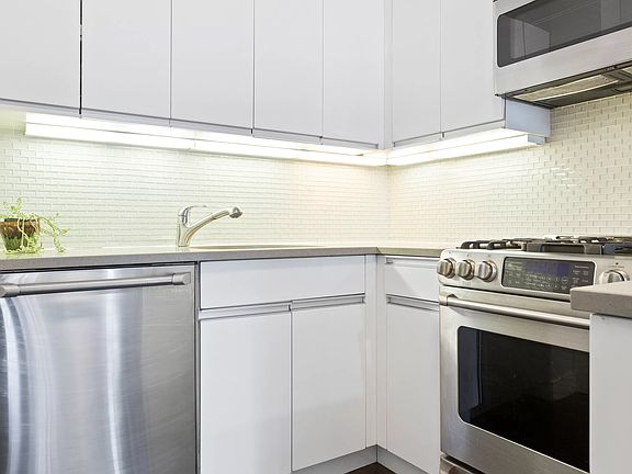4th image of 753 Saint Nicholas Ave APT 2A