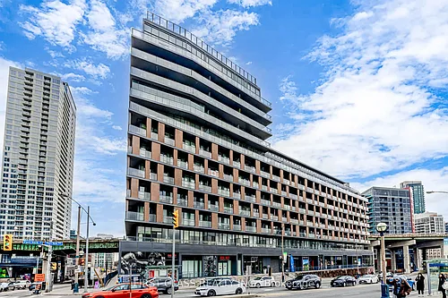 169 Fort York Blvd Photo 1