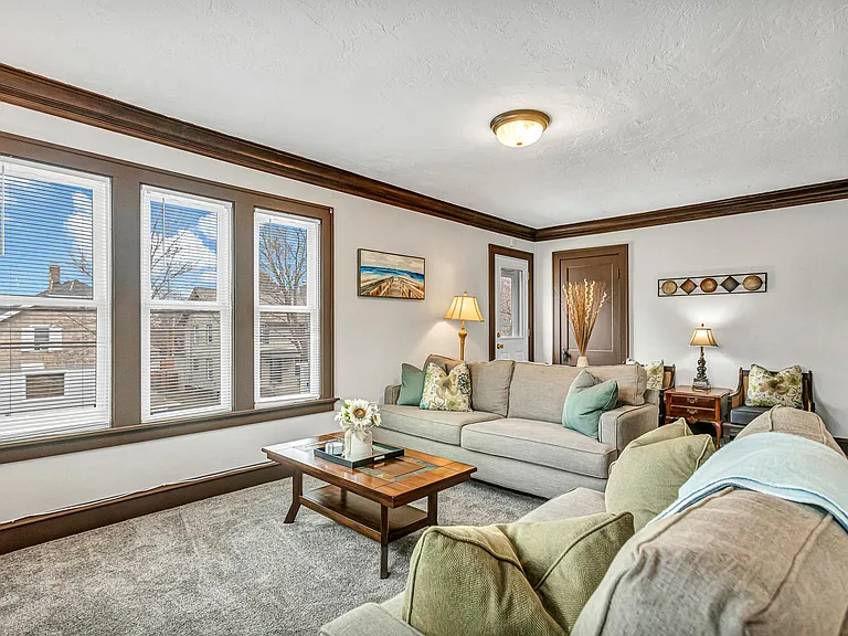 817 Bell Ave #UPSTAIRS — Photo 5