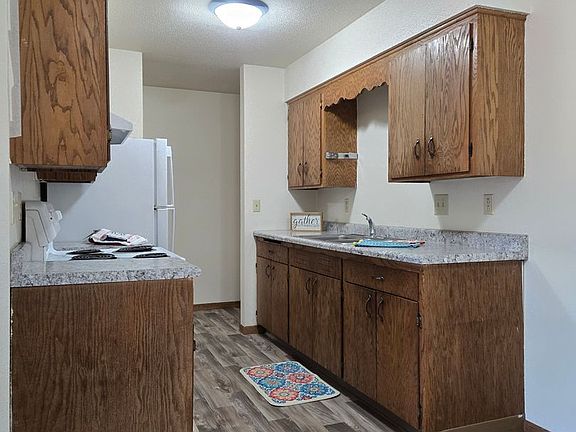 4th image of 1012 10th St NE APT 10