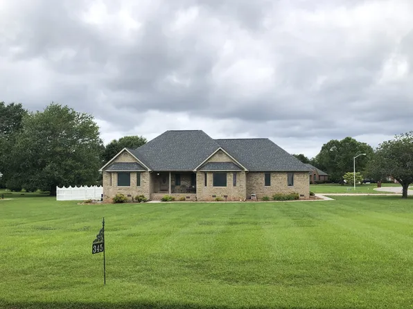 345 Franklin Heights Dr, Winchester, TN 37398