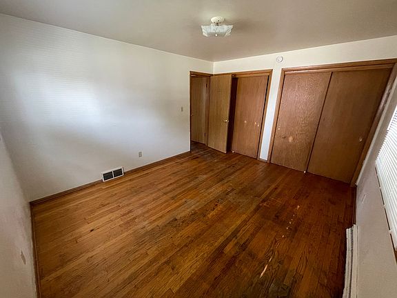 4th image of 1458 Admiral Ct #1