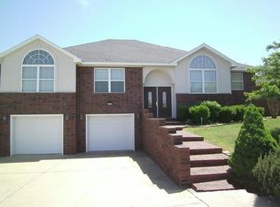193 Blake Dr, Centerton, AR 72719
