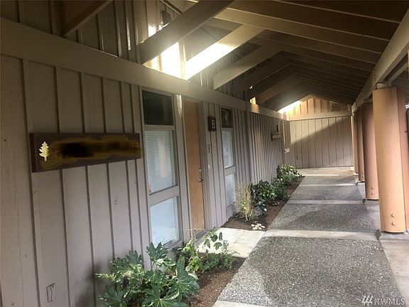 4th image of 19720 68th Ave W Ste B