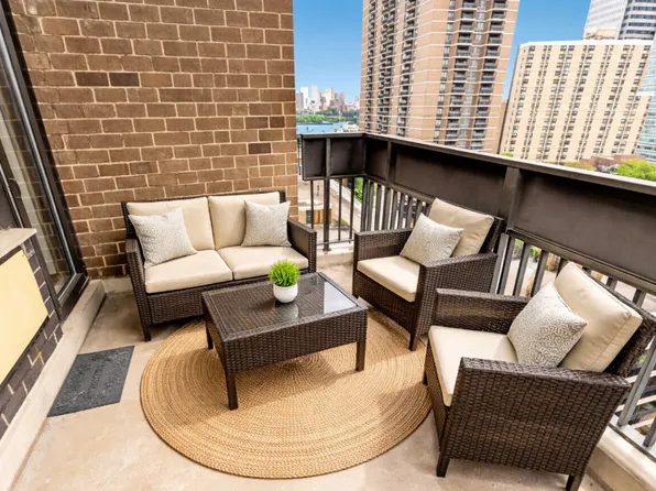 90 Gold Street image 1 of 3