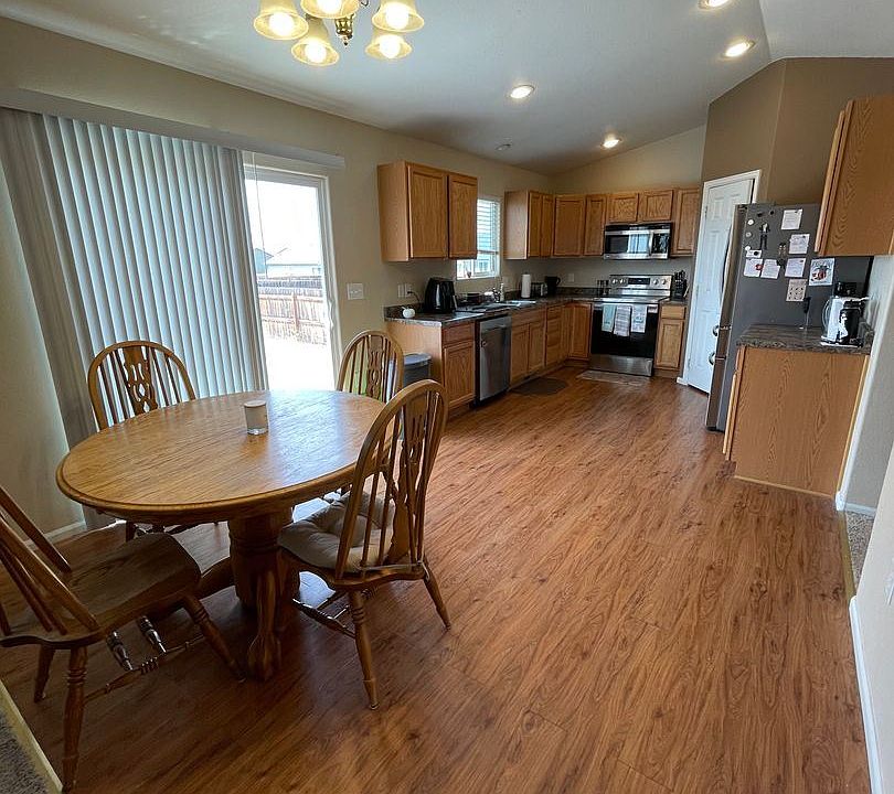 1st image of 1820 S 13th St