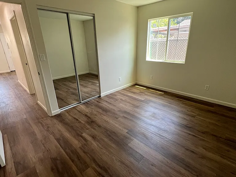 10944 Hickory St #1/2 — Photo 12