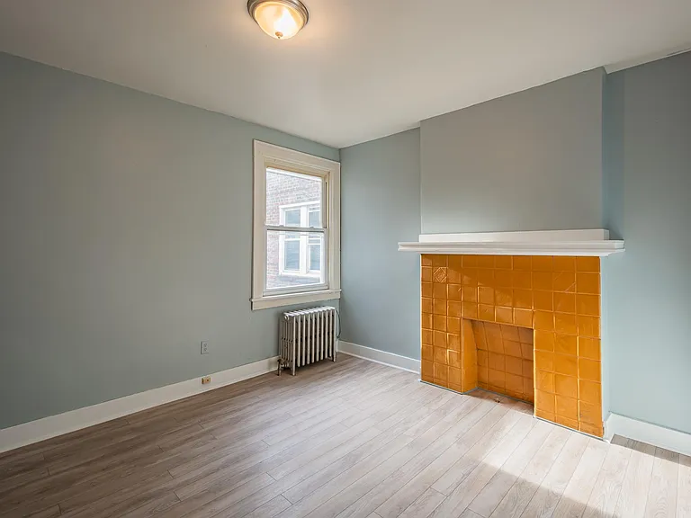 2118 Bedford Ave #2 — Photo 17