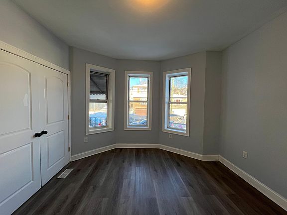 5th image of 203 Stegman St #1E