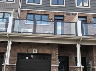 100 Hollywood Ct, Cambridge, ON N1R 0C5