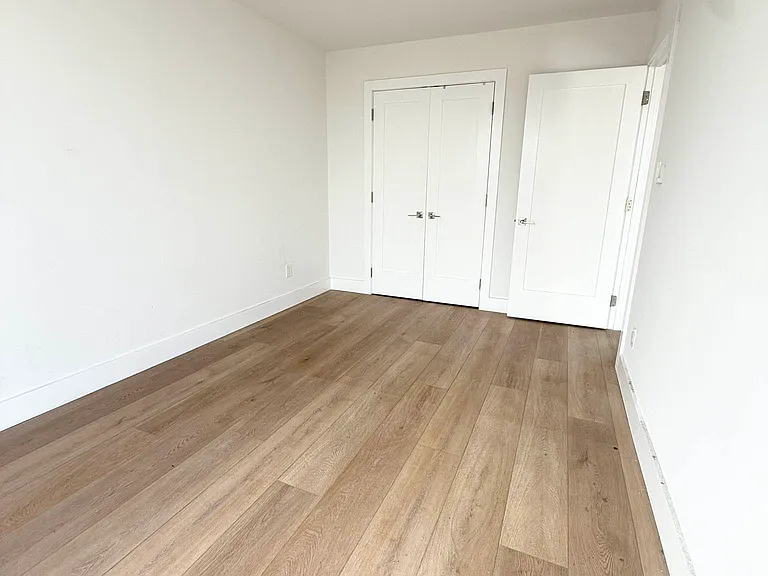 23-33 Astoria Blvd #3A — Photo 6