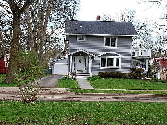 2nd image of 522 Linden Ave