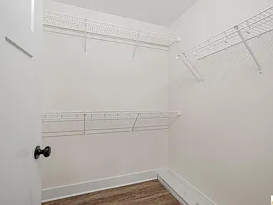 452 Glenview Dr — Photo 12