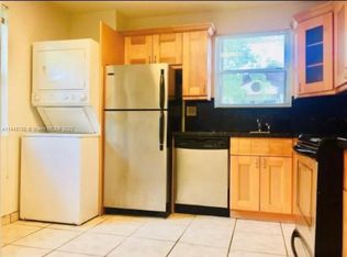 11232 SW 12th St APT 202, Hollywood, FL 33025