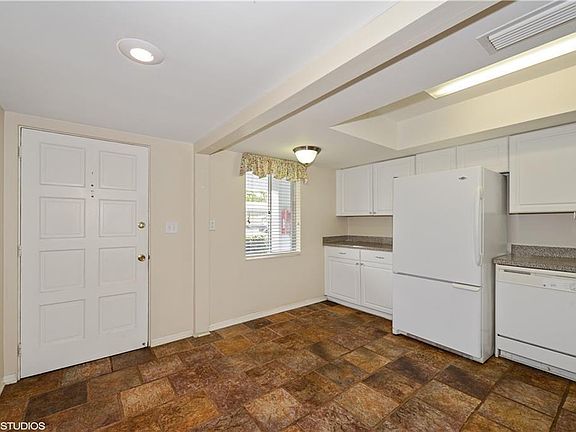 4th image of 8651 10th St N APT 104