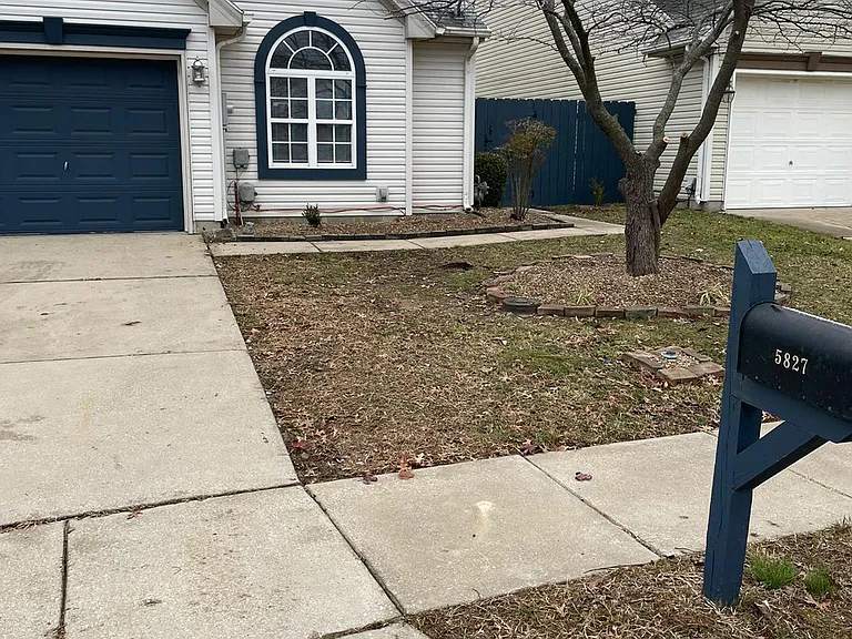 5827 River Walk Cir — Photo 1