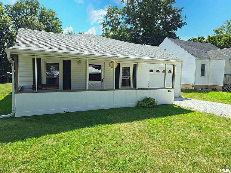 Listing photo 3