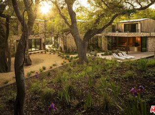 3274 Oakdell Rd, Studio City, CA 91604