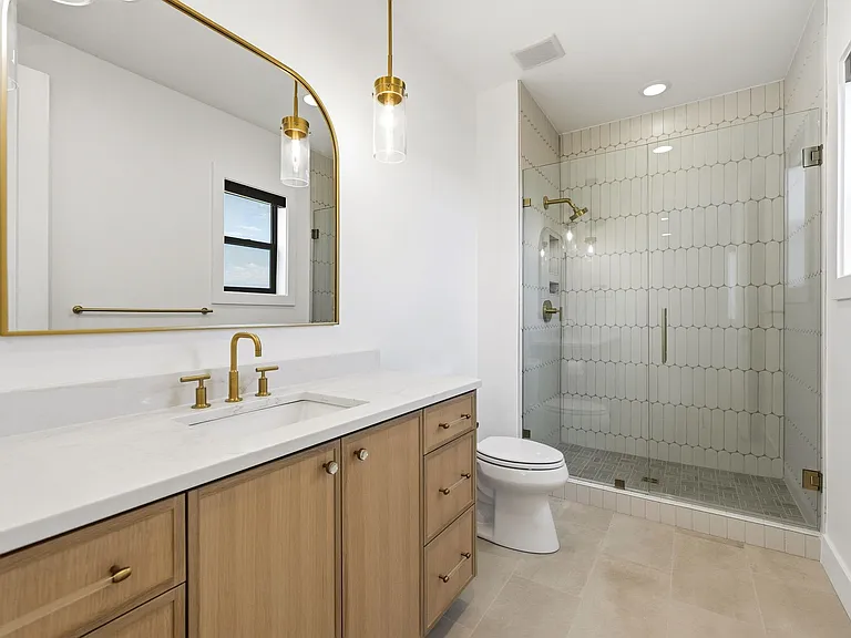 Beautiful warm bathroom